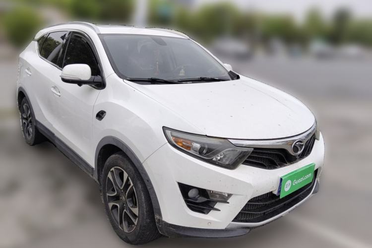 Used Soueast DX7 2015 1.5T Automatic Prestige Model Front Right 45 Deg