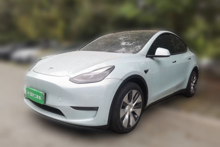 Used Tesla Model Y 2022 Long-Range All-Wheel-Drive Version