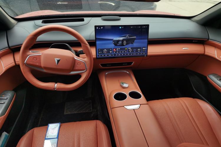 Used Deepal S07 2024 215Max Qiankun Intelligent Driving ADS SE Range-Extended Version
