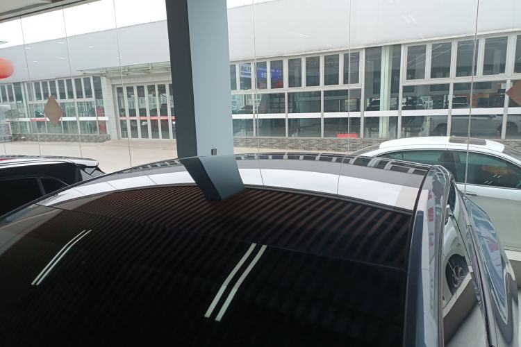 Used Tesla Model Y 2025 Rear-Wheel-Drive Version
