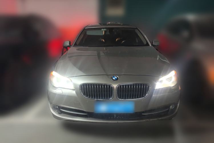Used BMW 5 Series 2013 525Li Luxury Model Front