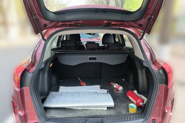 Used Bestune X80 2013 2.0L automatic comfort version
