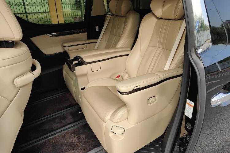 Used Toyota Alphard 2020 Dual-Engine 2.5L Prestige Edition