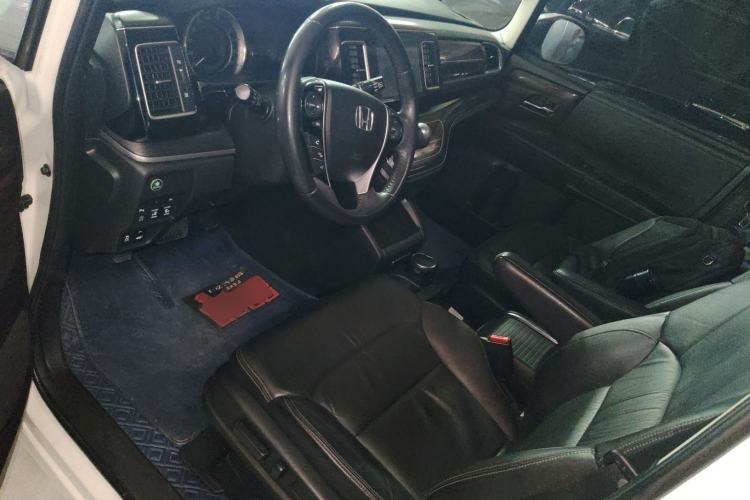 Used Honda Elysion 2016 2.4L Style Edition Left Front Seat