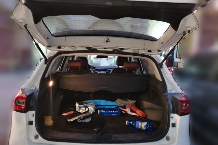 Used Zotye T600 2015 2.0T DCT Prestige Edition Trunk