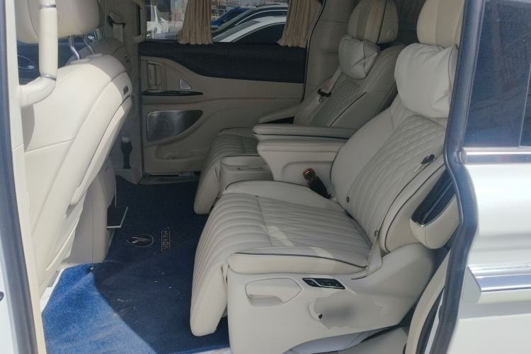 Used VOYAH Dream 2022 Low-Carbon Edition Dream+ Smart Enjoyment Package Left Rear Seat