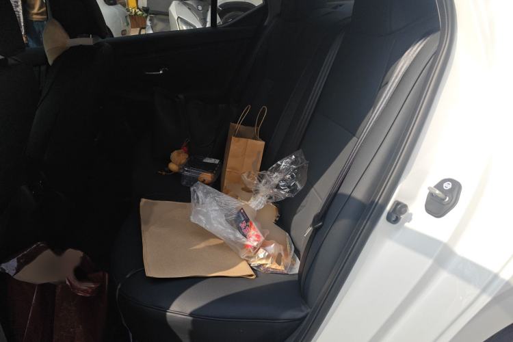 Used Nissan Sylphy 2026 Model 1.6L CVT Worry-Free Edition Interior 4