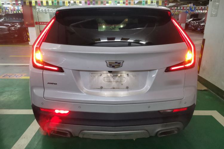 Used Cadillac XT4 2018 28T Four-Wheel Drive Leading Model
