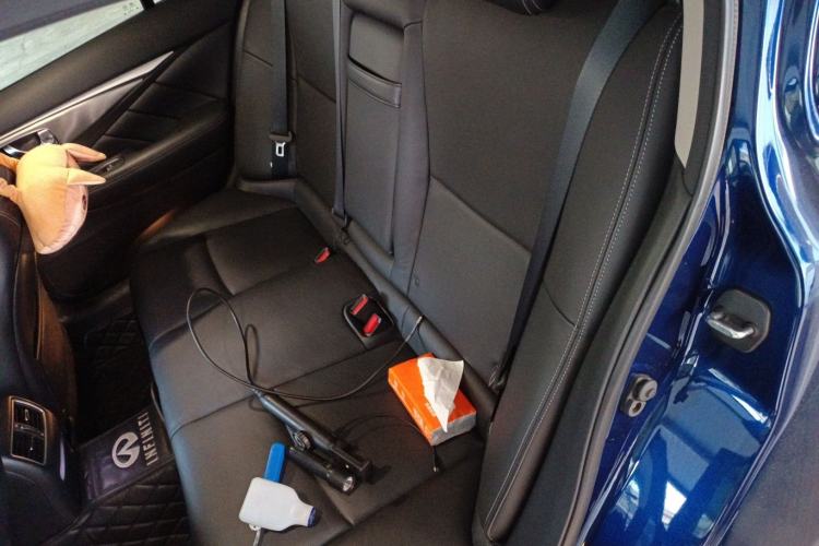 Used Infiniti Q50L 2018 2.0T Enjoyment Version China V Standard
