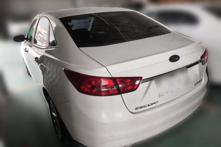 Used Ford Escort 2015 1.5L Automatic Fashion Model Rear Left 45 Deg