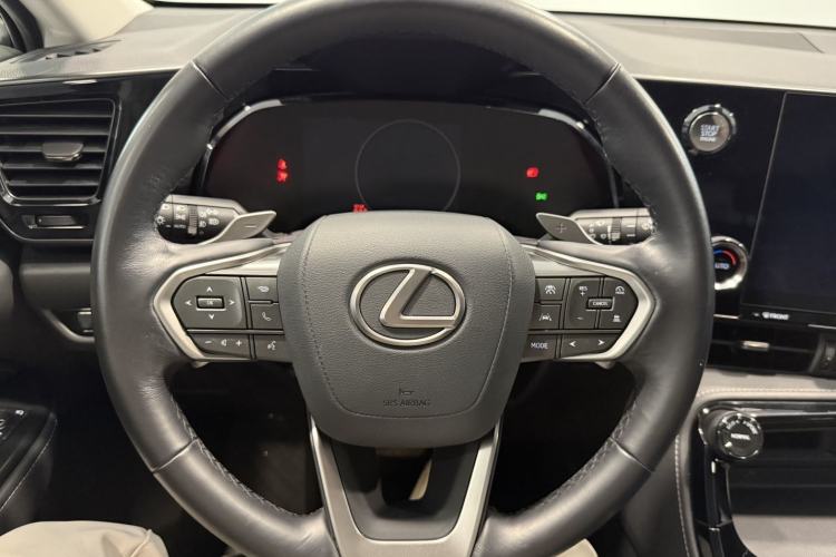 Used Lexus NX 2022 260 Front-Wheel Drive Chuan Yue Edition
