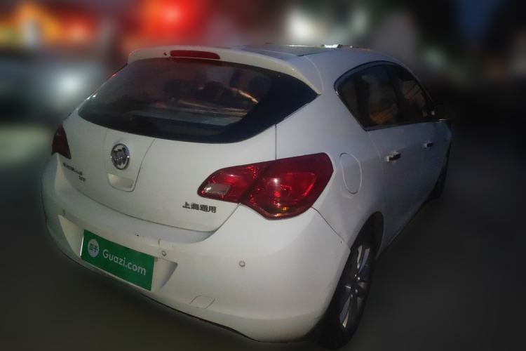 Used Buick GT 2014 XT 1.6L Automatic Fashion Edition Rear Right 45 Deg