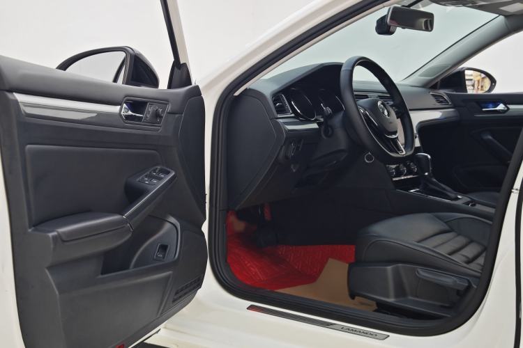 Used Volkswagen Lamando 2018 280TSI DSG Comfort Edition
