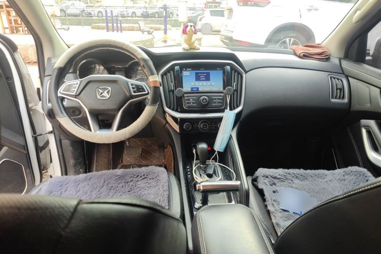 Used JMC Yusheng S350 2017 2.0T Automatic 2WD Diesel Luxury Edition 5 Seats