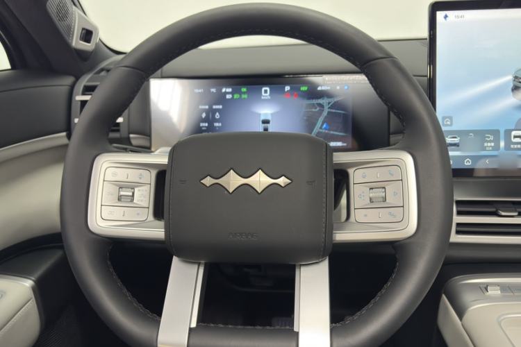 Used Formula Leopard Tai 7 2025 Model 190 km Four-Wheel Drive Ultra Edition
