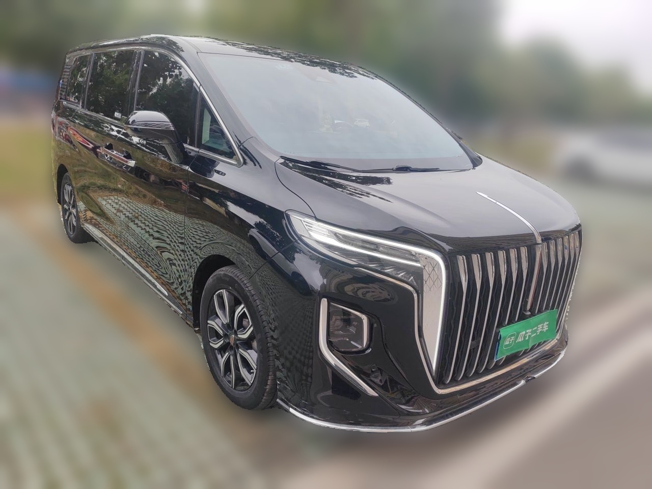 Hongqi HQ9 2023 2.0T Smart Connect Flagship Edition - Chinese Trim Chang — снимка 3