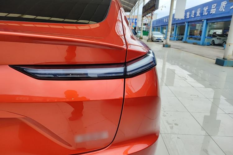 Used ONVO L60 2024 60 kWh Rear-Drive Version Exterior 3