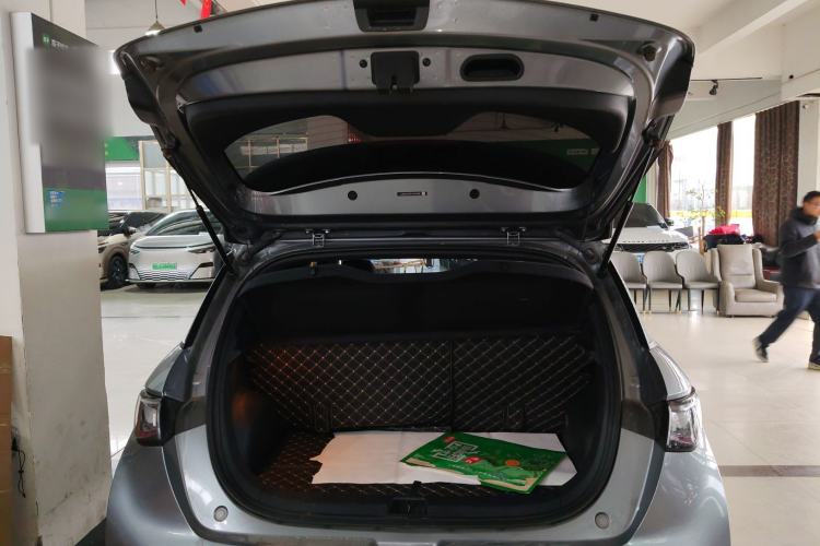 Used BYD Dolphin 2023 420 km Fashion Edition
