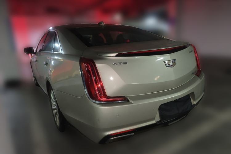 Used Cadillac XTS 2018 28T Tech Edition Rear Left 45 Deg