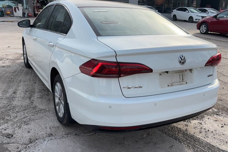 Used Volkswagen Bora 2019 1.5L Manual Fashion Edition Exterior 5