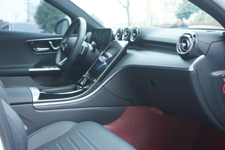 Used Mercedes-Benz C-Class 2023 Restyled C 260 L Sport Edition Right Front Seat