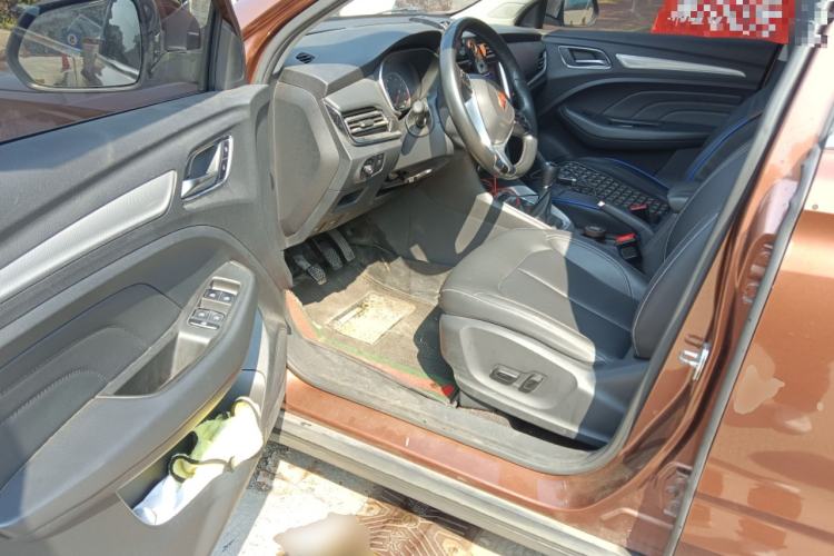 Used Roewe RX3 2018 1.6L Manual Internet Smart Edition