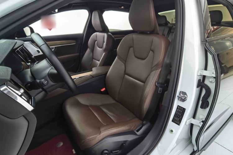 Used Volvo S90 2022 B5 Zhiyi Luxury Edition
