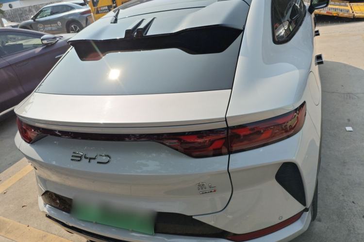 Used BYD Song L EV 2025 662 km Advanced Intelligent Driving Version
