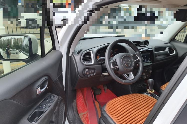 Used Jeep Renegade 2019 220T Automatic Leading Edition