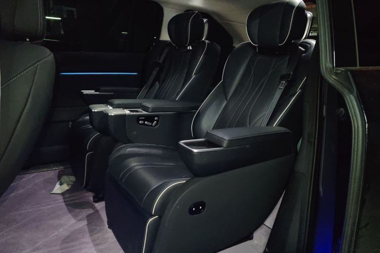 Used XPeng X9 2024 702 Ultra-Long Range Pro