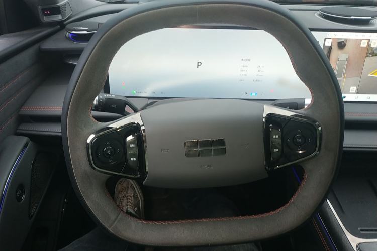 Used Geely Galaxy E8 2025 620 km All-Wheel Drive Starship LiDAR-Enabled Intelligent Driving Version Steering Wheel