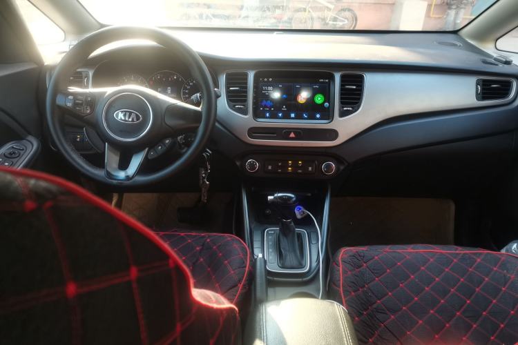 Used Kia Carens 2013 2.0L 5-Seater Automatic Standard Version China IV Standard