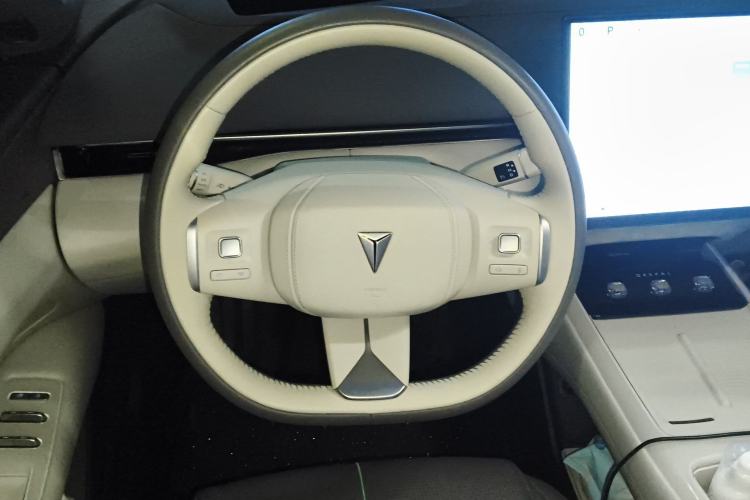 Used Deepal L07 2024 230Max Qiankun Intelligent Driving ADS SE Range-Extended Version
