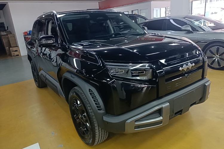 Used Formula Leopard Titanium 3 2026 620KM rear-wheel-drive flash-charging version
