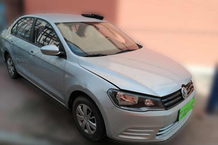 Used Volkswagen Jetta 2013 1.6L Manual Fashion Edition