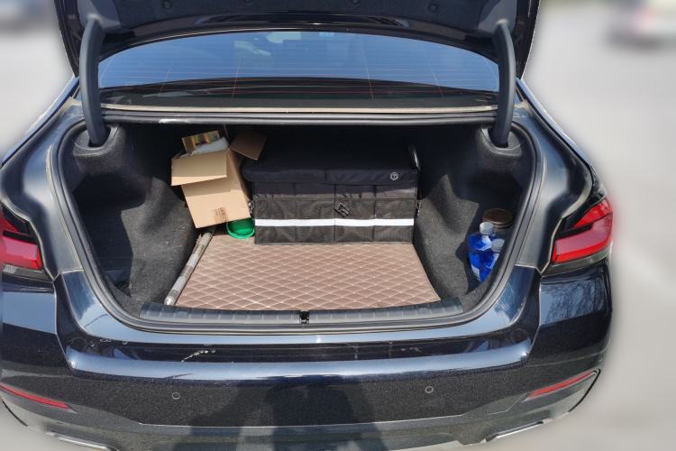 Used BMW 5 Series 2021 Facelifted 530Li Leading Edition M Sport Package Trunk