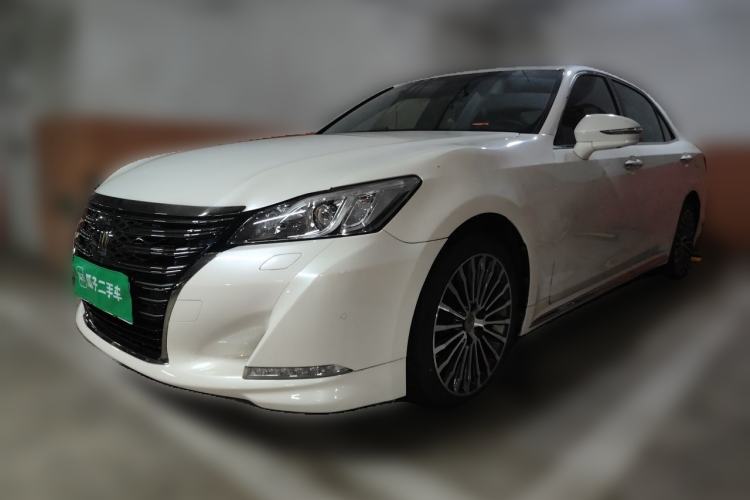 Used Toyota Crown 2018 2.0T Sport Edition Guazi used car, China used car export, Used car for sale, Used cars, Cheapest cars for sale