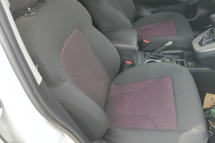 Used Haval M6 2018 Revised Version 1.5T DCT Two-Wheel Drive Urban Style
