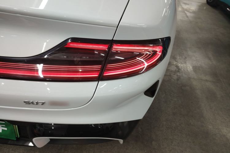 Used Xiaomi Auto SU7 2024 Four-Wheel-Drive Max Founder's Edition