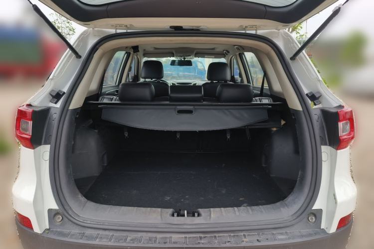 Used CHANGAN CS75 2014 2.0L Manual Leading Model China V Standard Trunk