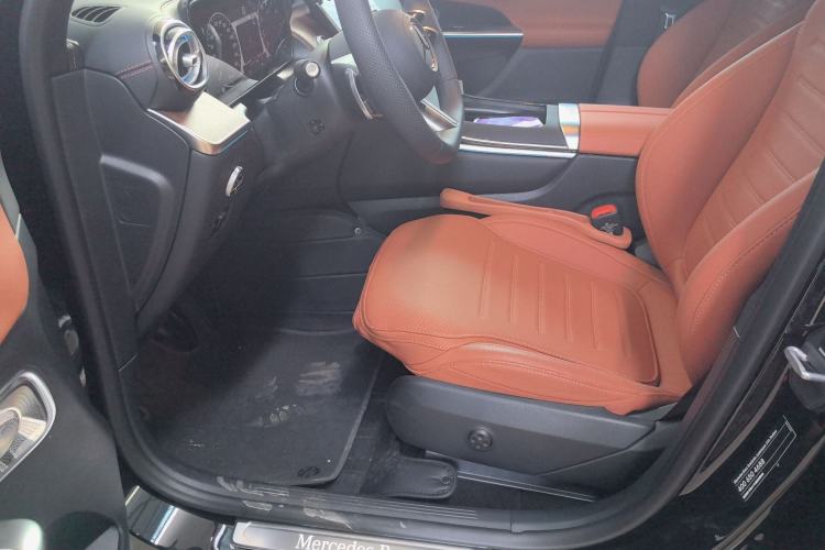 Used Mercedes-Benz GLC 2025 Refreshed GLC 300 L 4MATIC Dynamic Version 5 Seats