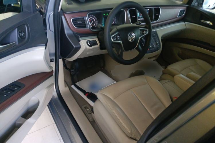 Used Buick GL8 2018 28T Luxury Model China VI Standard