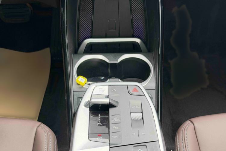 Used BMW X1 2024 sDrive25Li X Design Package Gear Lever