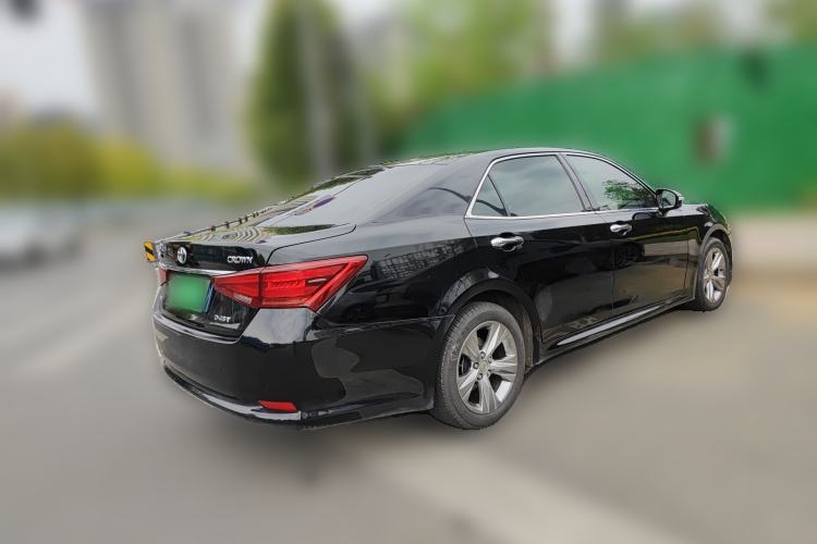 Used Toyota Crown 2015 2.0T Fashion Edition
