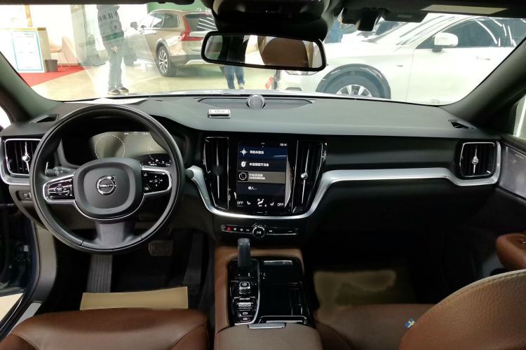 Used Volvo S60 New Energy 2021 T8 E-Drive Hybrid Four-Wheel Drive Smart Luxury Edition