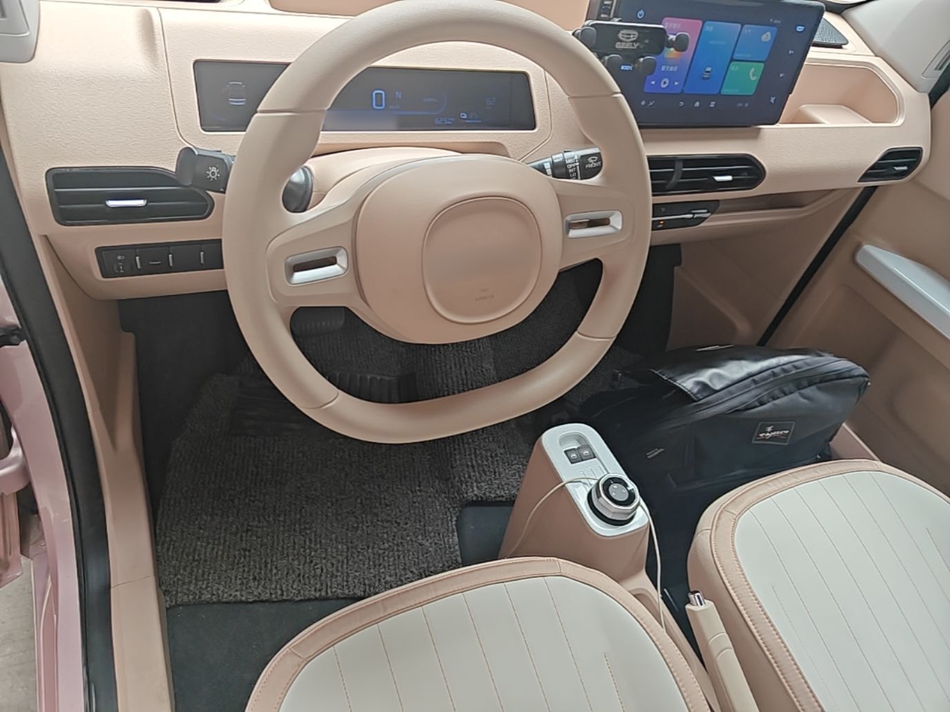 Geely Galaxy Panda 2023 Panda Mini 200km Endurance Bear — снимка 13