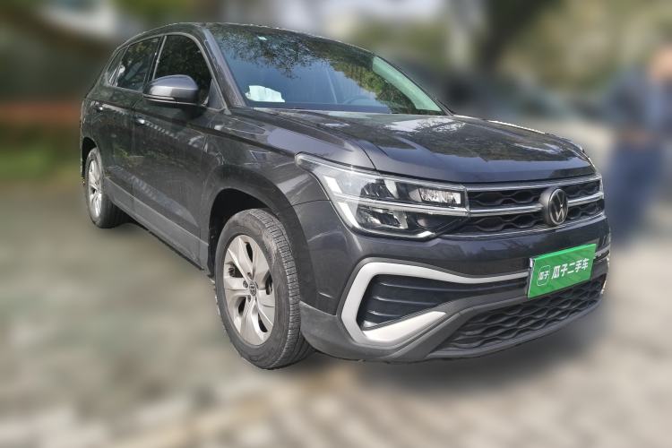 Used Volkswagen Tharu 2024 300TSI Two-Wheel-Drive Crescent Edition