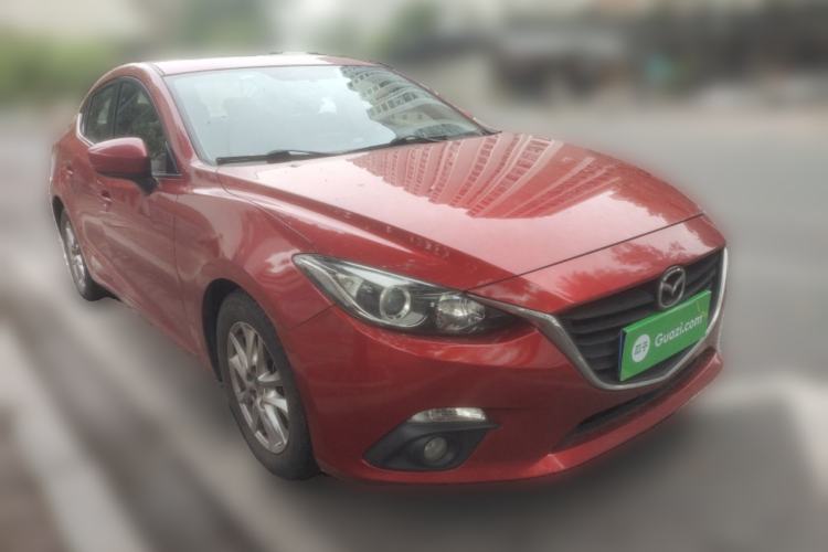 Used Mazda 3 Axela 2016 Sedan 1.5L Automatic Luxury Model