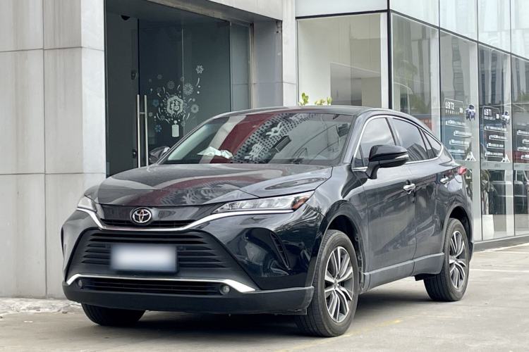 Used Toyota Harrier 2022 2.0L CVT Two-Wheel Drive Luxury Edition