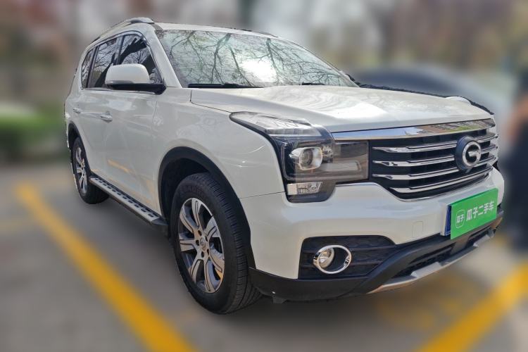 Used GAC Trumpchi GS7 2017 320T Two-Wheel-Drive Luxury Model Front Right 45 Deg